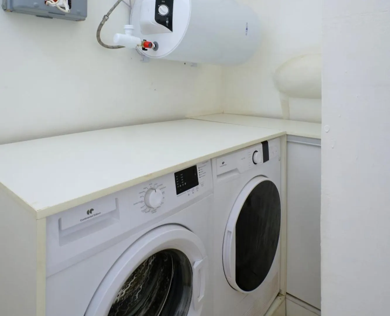 Prestations Haut De Gamme - Piscine Privee Chauffee, Salles De Massage Et Sport Dakar Appartement