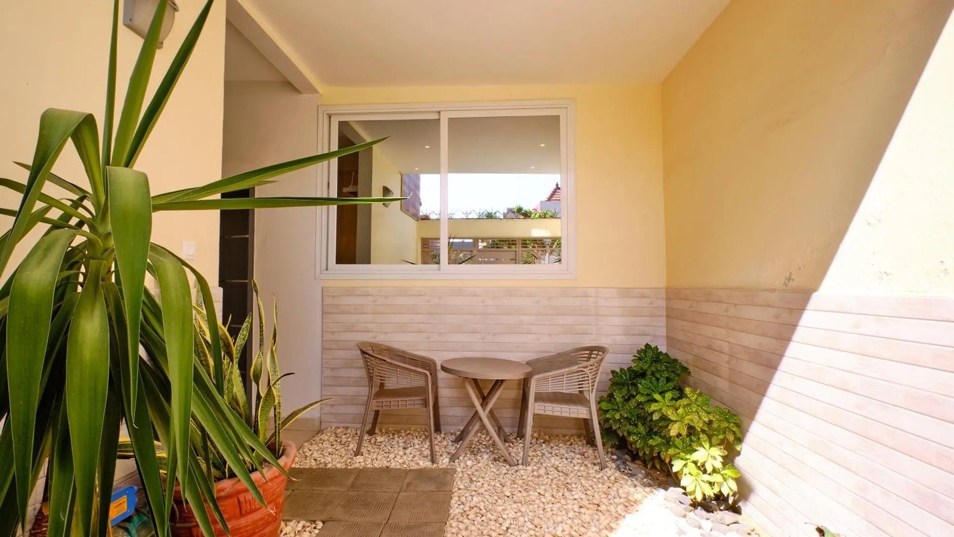 Prestations Haut De Gamme - Piscine Privee Chauffee, Salles De Massage Et Sport Dakar Senegal